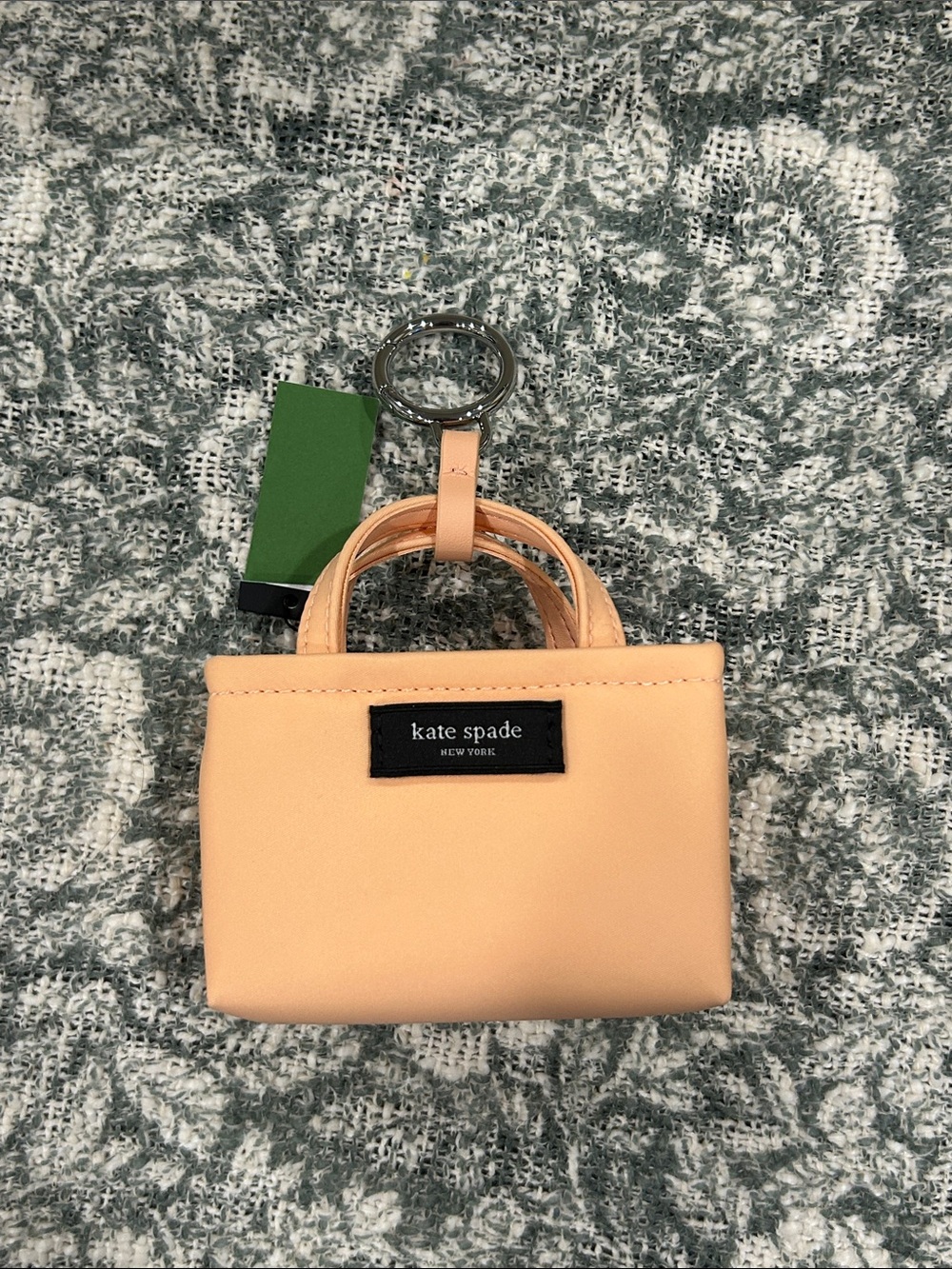 kate spade Peach Mini Tote Key & Card Holder Keychain